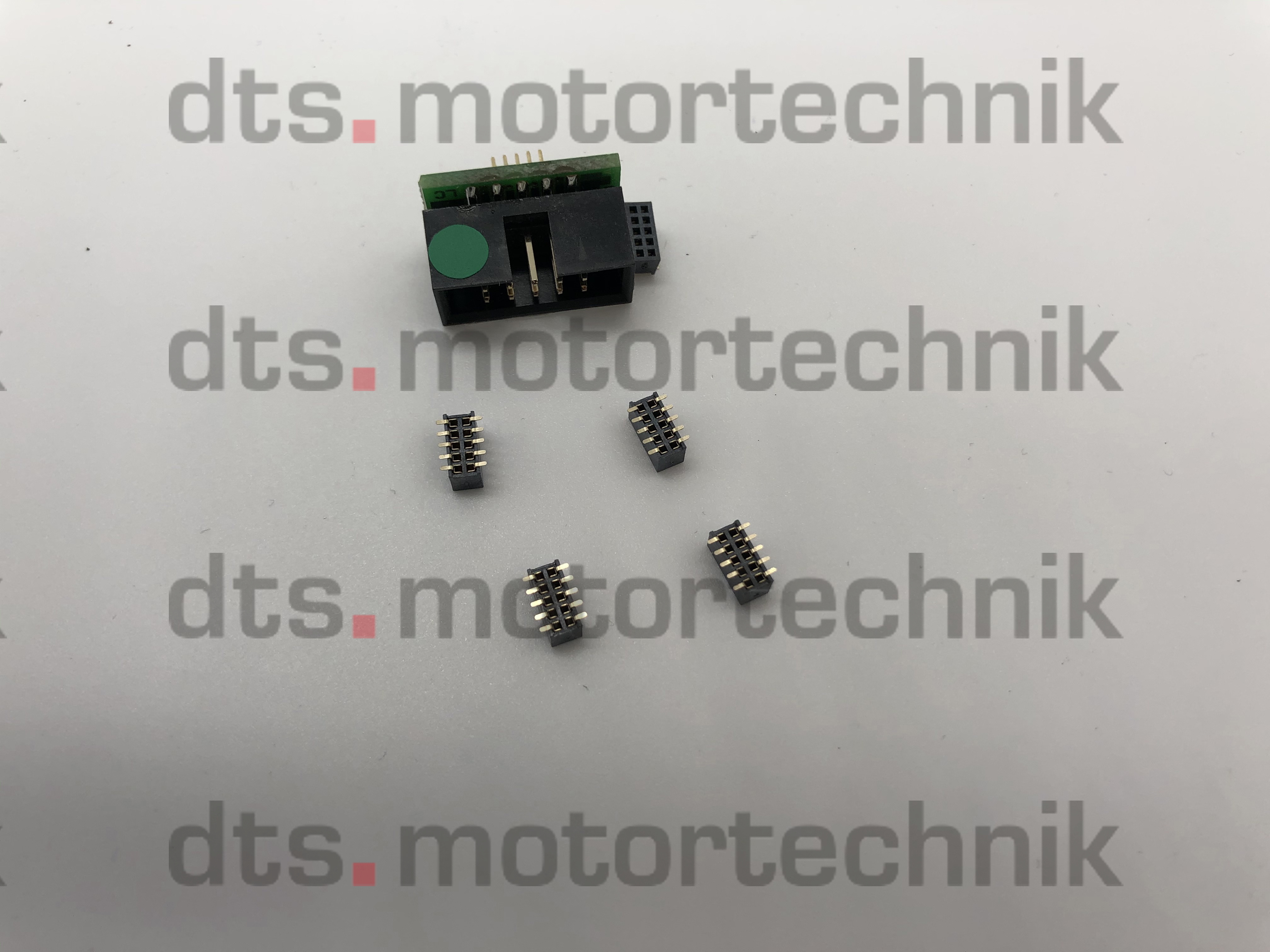 EFI (Motorola MPC56x) Board/Drähte für Lötverbindung